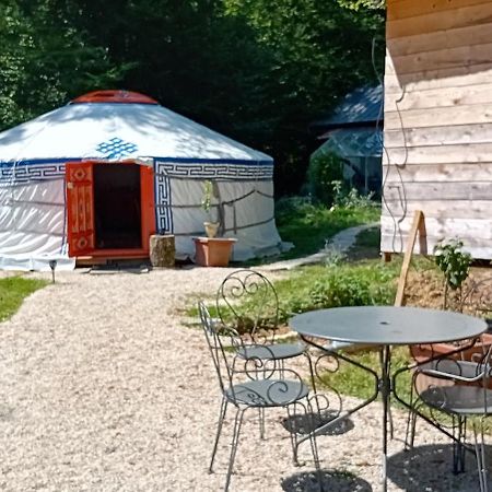 Yourte En Pleine Nature Dampierre  Exterior photo